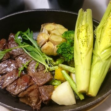 F&F 仁愛•輕概念食飲 Five & Fantast RenAi Dining Ideas