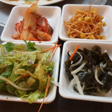 GG 吉季韓國美食餐飲房