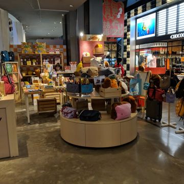 美珍香 新光三越台南新天地 BEE CHENG HIANG