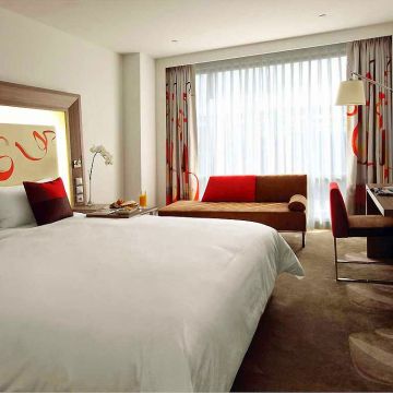 台北諾富特華航桃園機場飯店-法式烘培坊 Deli Shop