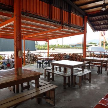 七里香甕仔雞（白河店）