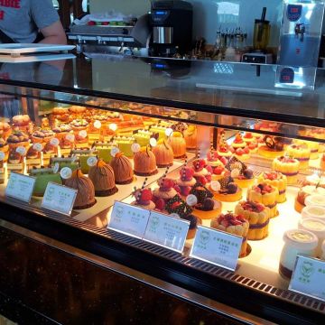 蝴蝶橋美食莊園