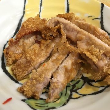 彩色果泡沫紅茶