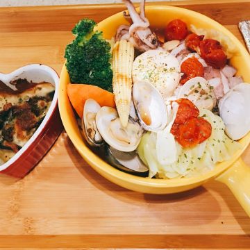 世代歐陸牛排西餐廳