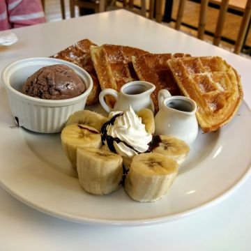 上達咖啡洋食館（松山店）