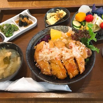 Hello 無菜單日式創意料理