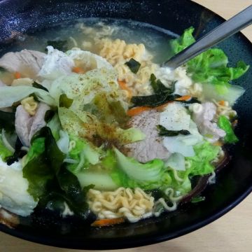 金山廣東粥鍋燒麵