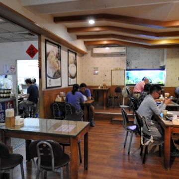 興隆居（新興店）