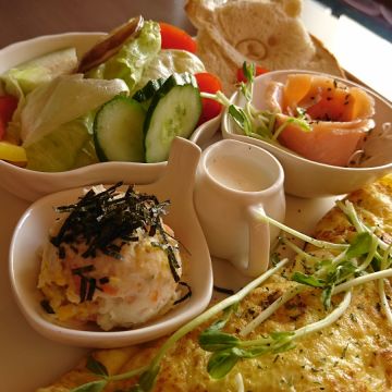 塗鴉空間書店 Picturesque