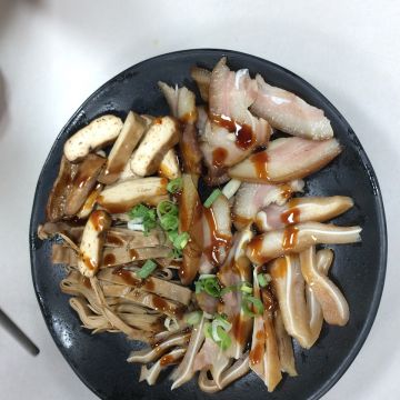 正川味麵食館