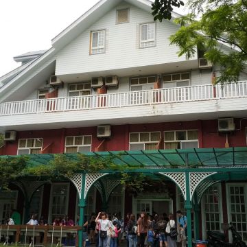 飛牛牧場（通霄店）