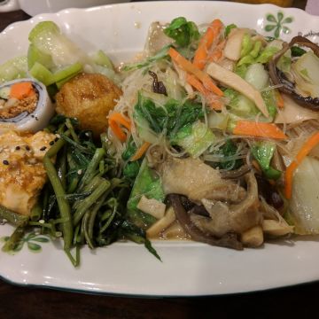 三緣居蔬食餐坊