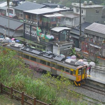 碳場咖啡-百年歷史建築