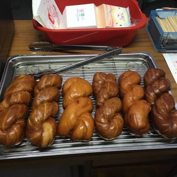 醬醬炸麻花饅頭