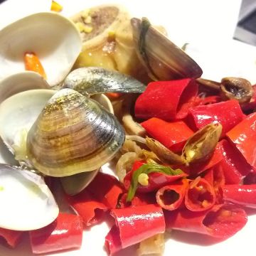 嗆頂級麻辣鴛鴦鍋（中壢店）