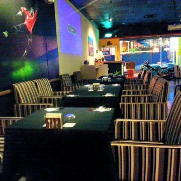 藍曲漢堡 LoungeBurger