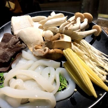 連進酸菜白肉鍋（龜山店）