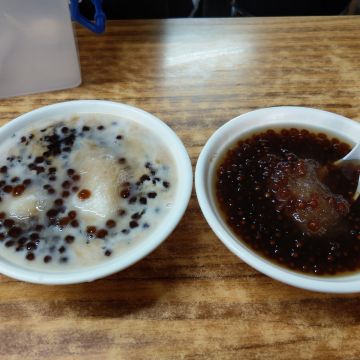 大樹下阿欽伯粉圓