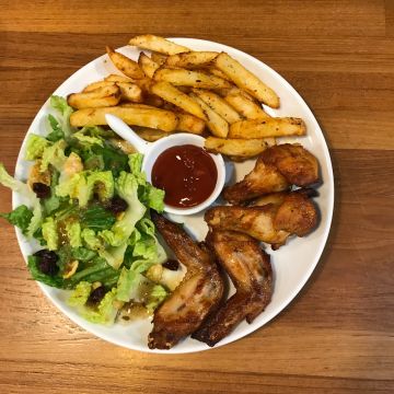 小春日和動物雜貨咖啡