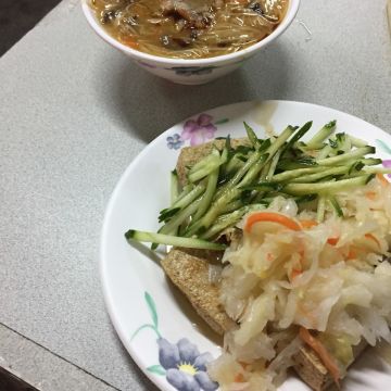 莊記素食臭豆腐麵線