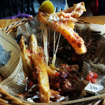 BEAST · Bar & Grill · 野獸美式餐廳