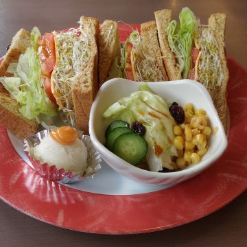 真鍋咖啡（埔里店）