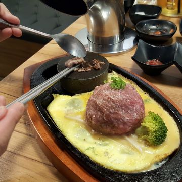 Oh! My Stone 球牛排