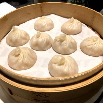 漢來大飯店-紅陶上海湯包