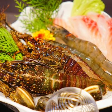 一葉知秋汕頭極緻小火鍋 虎尾店