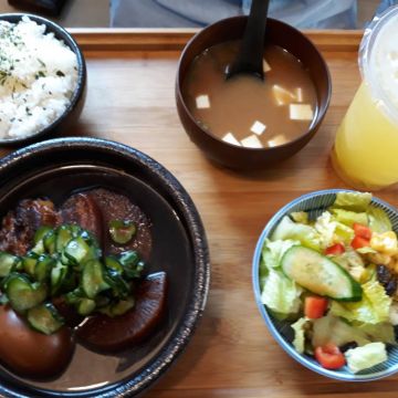 裕樂亭 創意鍋燒