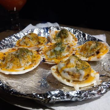 人文工坊美式音樂餐廳 O Two O Four PUB