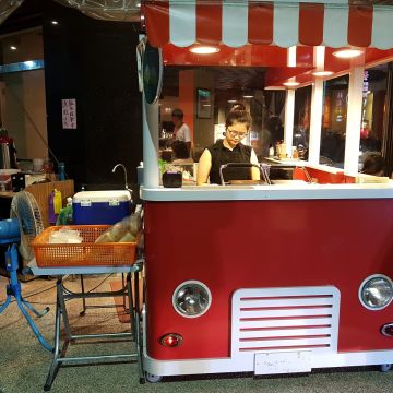 Holy Hsieh 芭廚快餐車