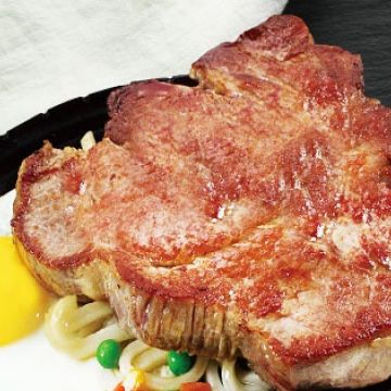 孫東寶台式牛排教父（新營店）