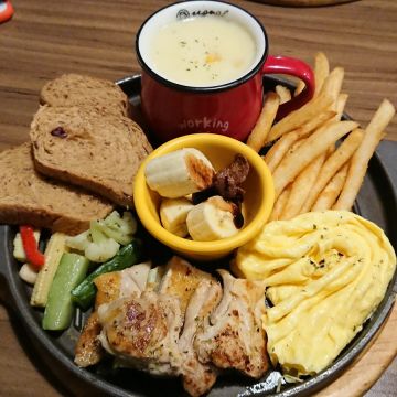 咕嘰咕嘰早午餐