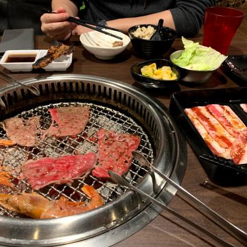 燒肉眾精緻炭火燒肉 桃園復興店