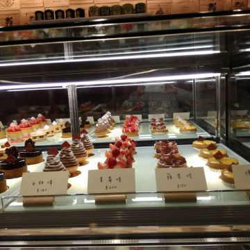 雷斯理 Le petit pâtissier