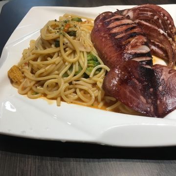 義汁小豬 新莊店 Steak Pasta