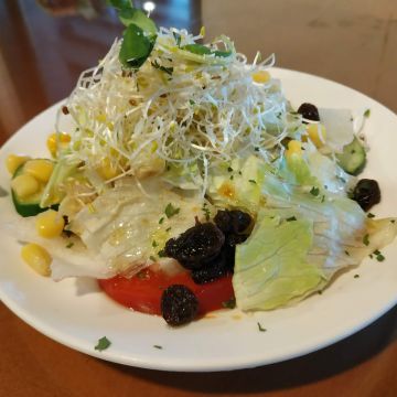 OIA伊亞藝術咖啡館