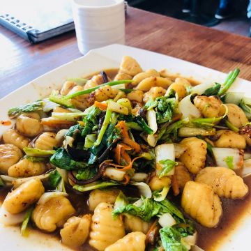 大陸婆婆麵食館