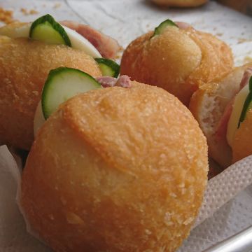 府東街147號蔥油餅