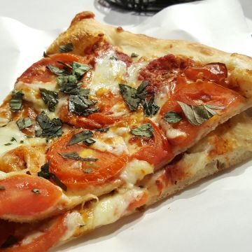 紐約怪獸式 Pizza- Slice N’Dice（台中南區店）