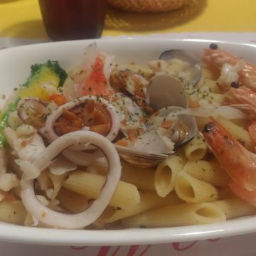 皇饌義大利麵複合式餐飲