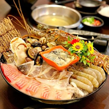 化饈火鍋《原肉、海鮮、時蔬專賣》