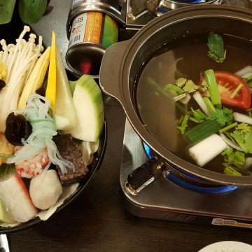 牛墟溫體牛肉火鍋店