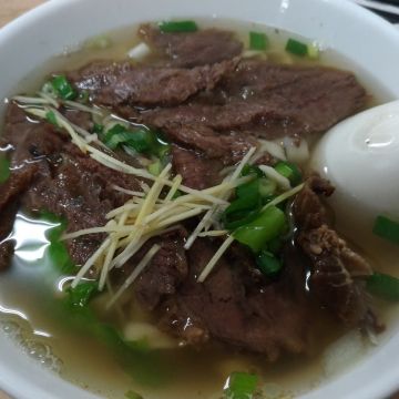 四川台師傅牛肉麵