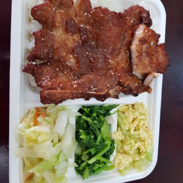 金山雞腿飯