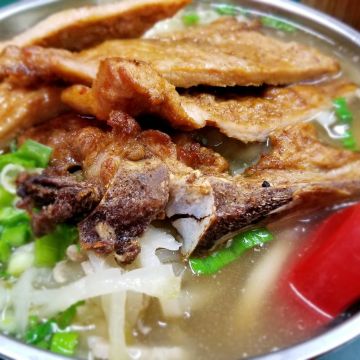 山東吳牛肉麵