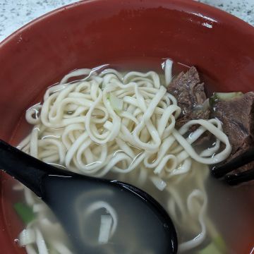 四川味專業牛肉麵水餃