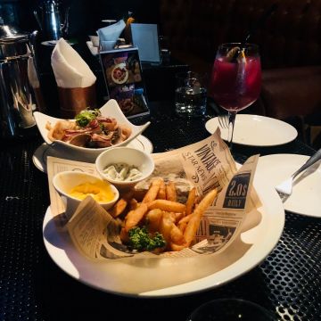 八號義式餐酒館 VIII Bistro