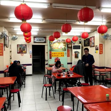 廟口紅糟魷魚（礁溪店）